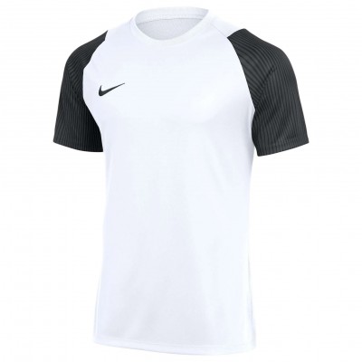 White/Black/(Black)_Blanc_Blanc